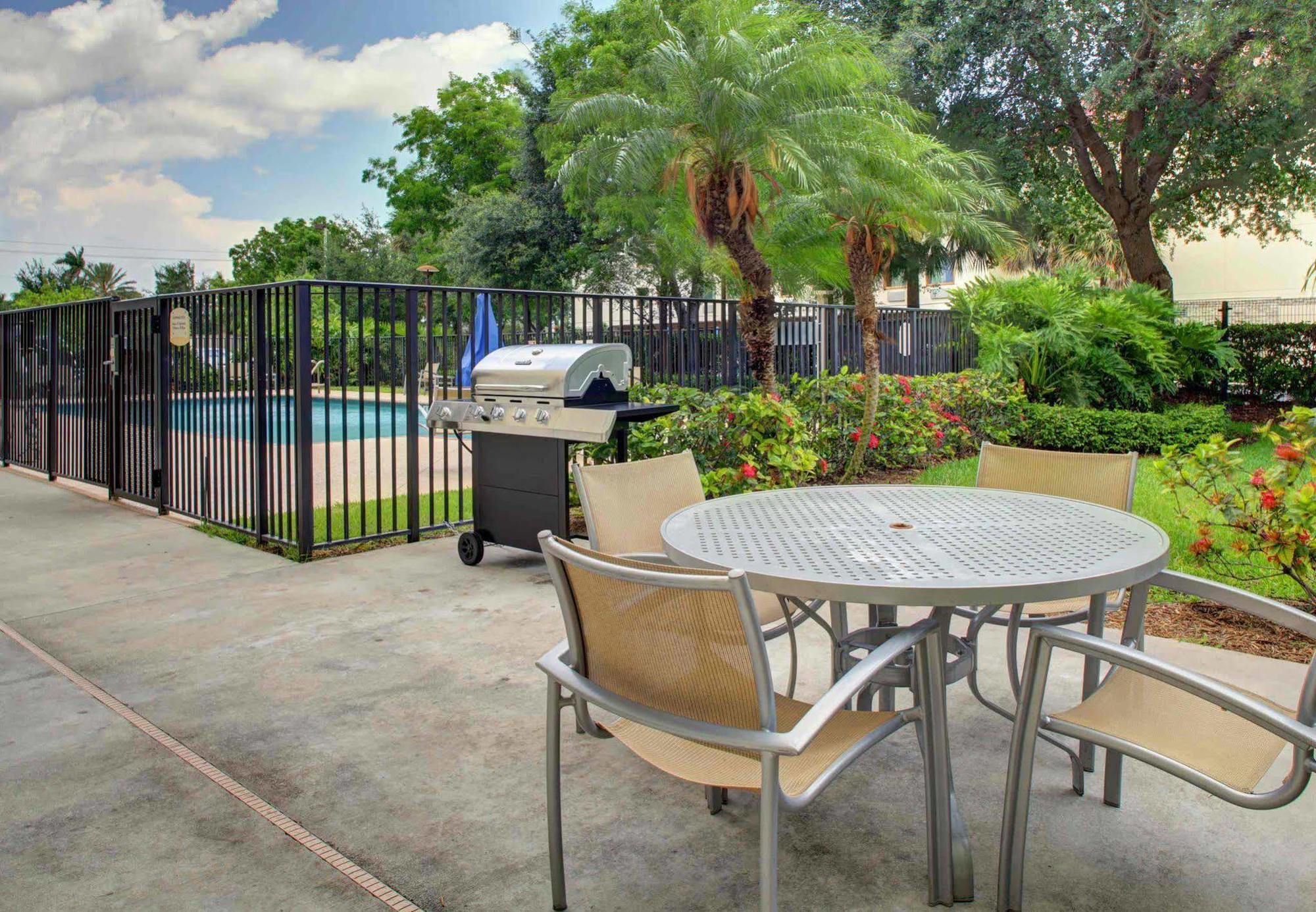 Springhill Suites By Marriott West Palm Beach I-95 Bagian luar foto